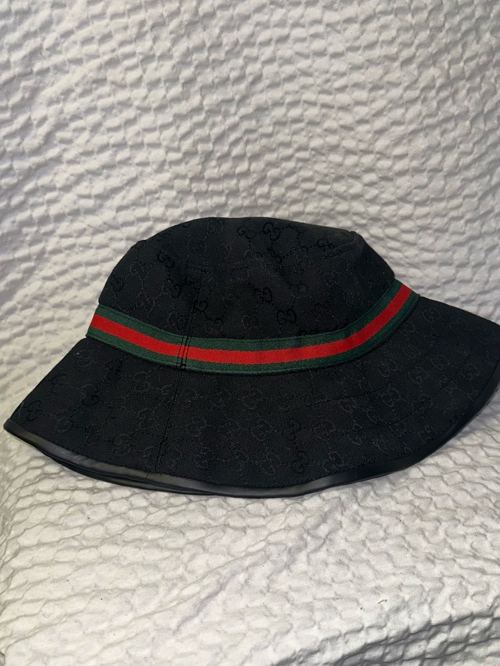 Gucci Black Bucket Hat with Green and Red Stripe